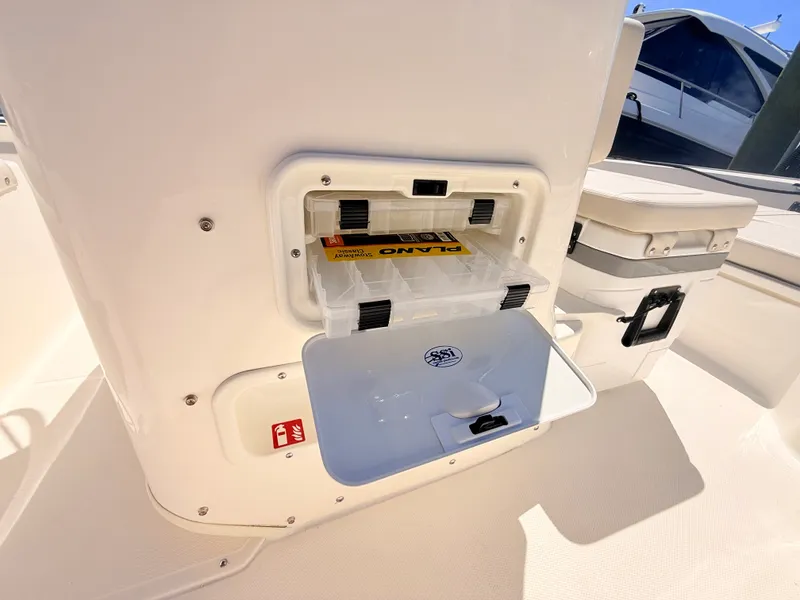 Slide: The Image of Boston Whaler 190 Montauk 2027 - 38