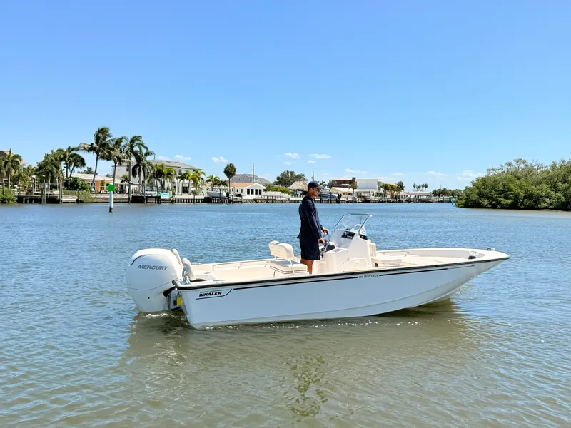 Slide: The Image of Boston Whaler 190 Montauk 2027 - 9