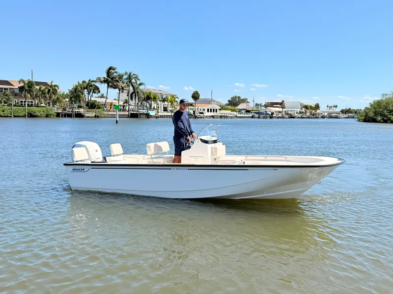 Slide: The Image of Boston Whaler 190 Montauk 2027 - 1