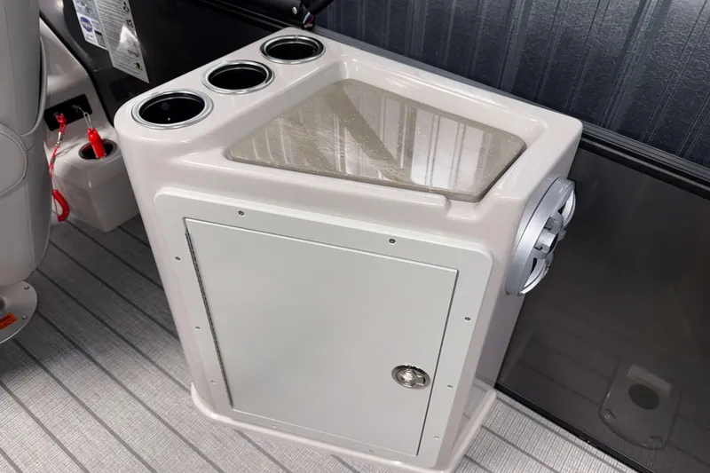 Slide: The Image of 2026 Sylvan L3 DLZ Bar with integrated cup holders and storage cabinet. - 23