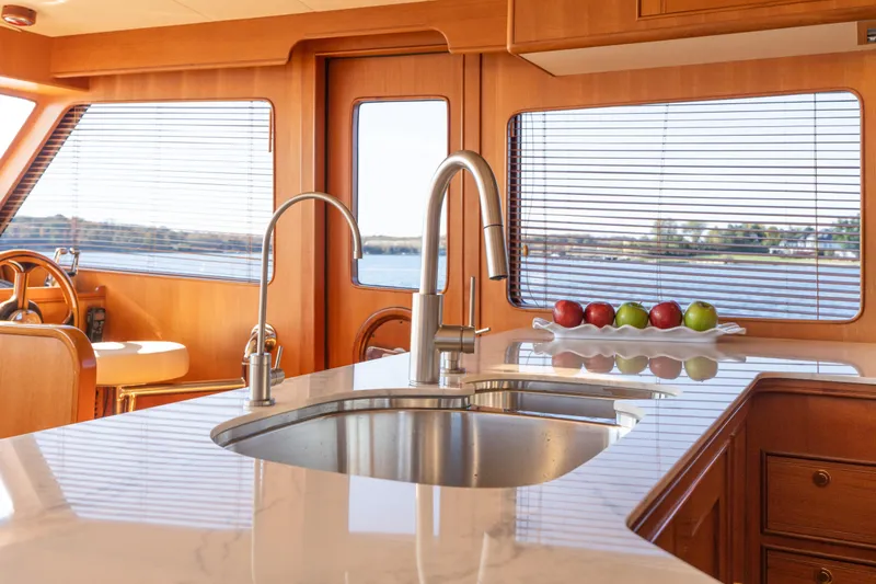 Slide: The Image of Marlow 72 GRIFFIN - Galley - 47