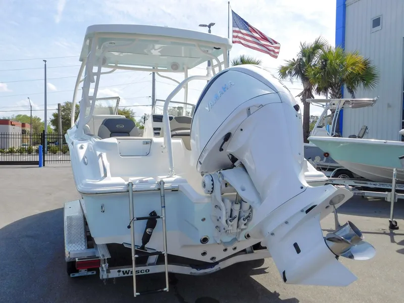 Slide: The Image of Key West Dual Console 239DFS 2025 - 4