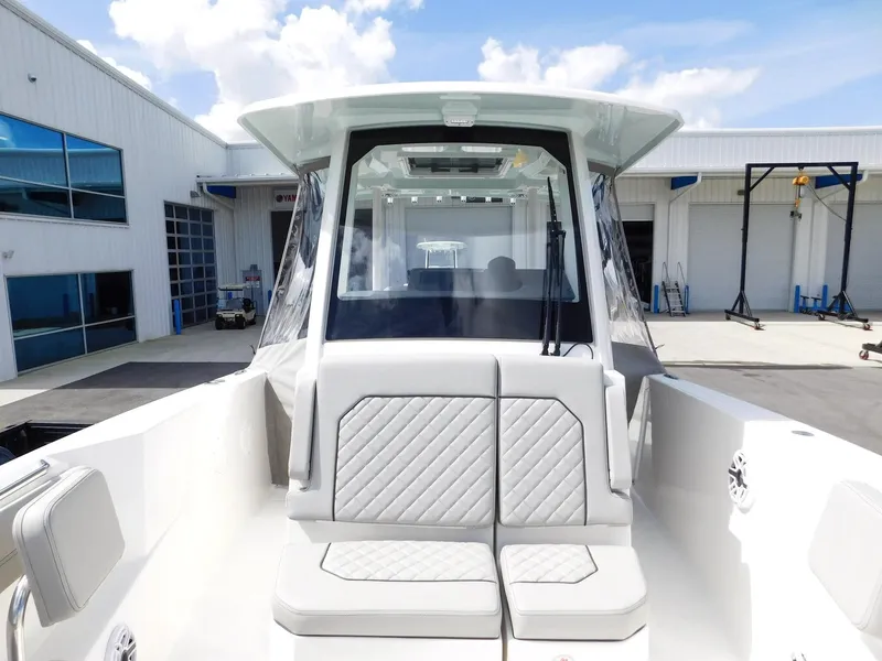 Slide: The Image of Pursuit Sport 288 2025 - 16