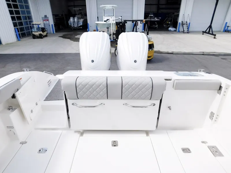 Slide: The Image of Pursuit Sport 288 2025 - 25