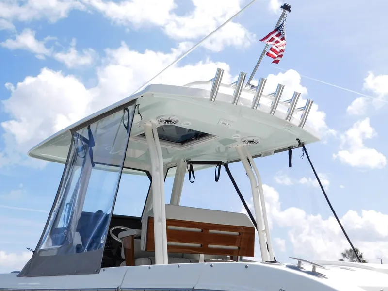 Slide: The Image of Pursuit Sport 288 2025 - 8