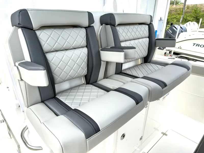 Slide: The Image of Pursuit Sport 328 2025 - 13