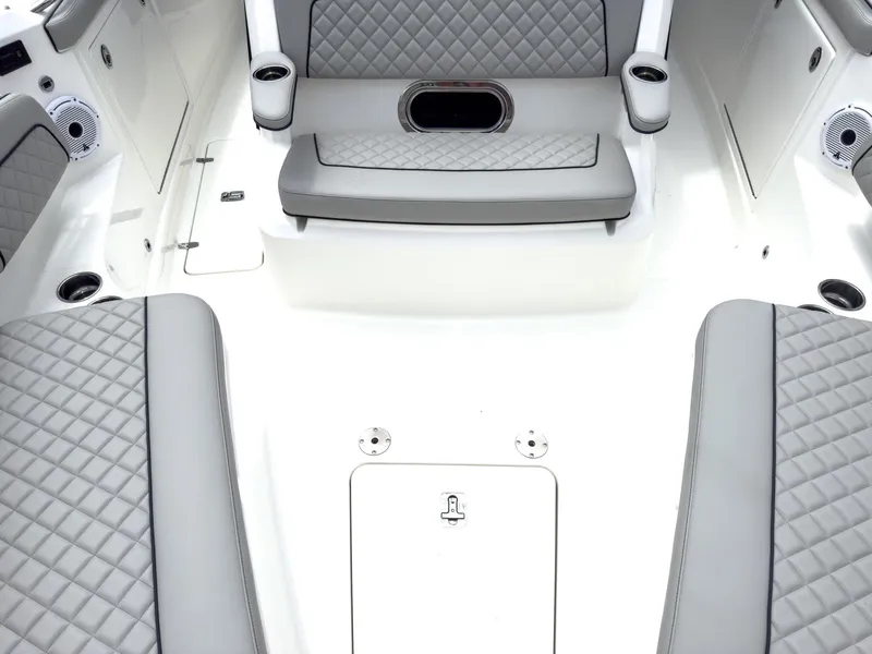 Slide: The Image of Pursuit Sport 328 2025 - 17