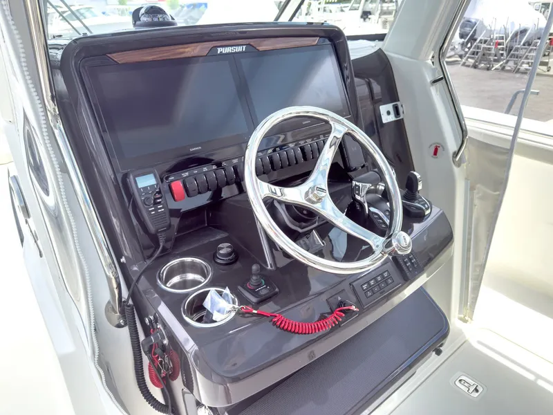 Slide: The Image of Pursuit Sport 328 2025 - 9