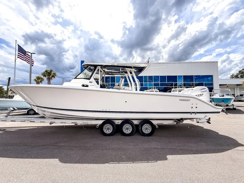 The Image of Pursuit Sport 358 2026 - 1