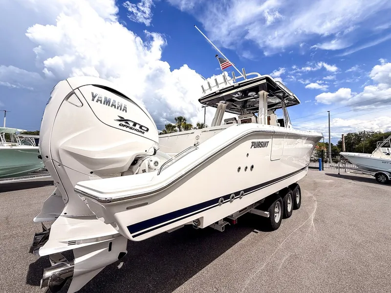 Slide: The Image of Pursuit Sport 358 2026 - 3