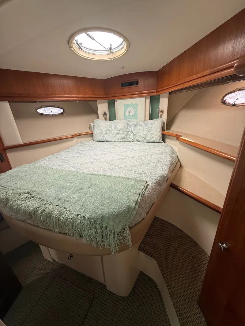 Slide: The Image of Carver 500 Cockpit Motor Yacht 1997 - 11