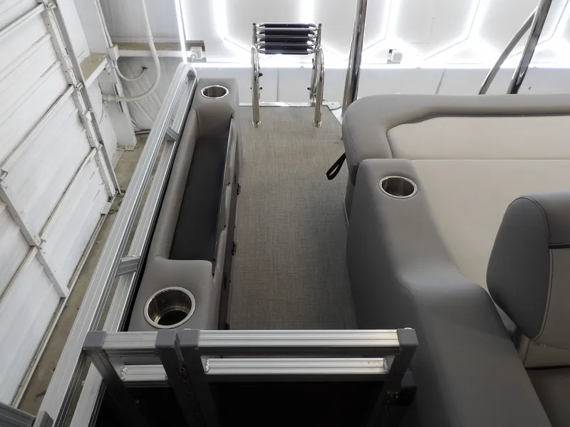 Slide: The Image of Avalon VNT VRB21 2026 - 37