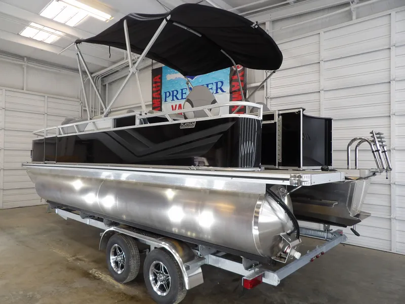 Slide: The Image of Avalon Venture 85 Rear Fish - 21' 2026 - 7