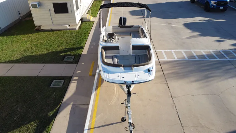 Slide: The Image of Bayliner 210 DB 2015 - 18