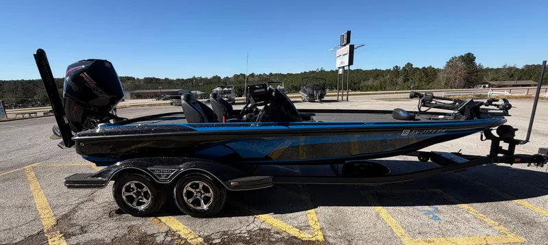 Slide: The Image of Nitro Z21 XL 2024 - 7