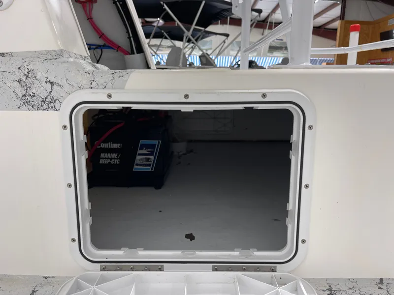 Slide: The Image of Shallow Master 18 SPORT 2022 - 19