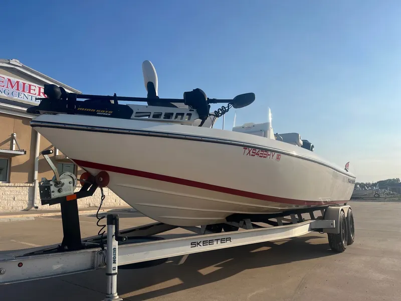 Slide: The Image of Skeeter SX2250 2021 - 3