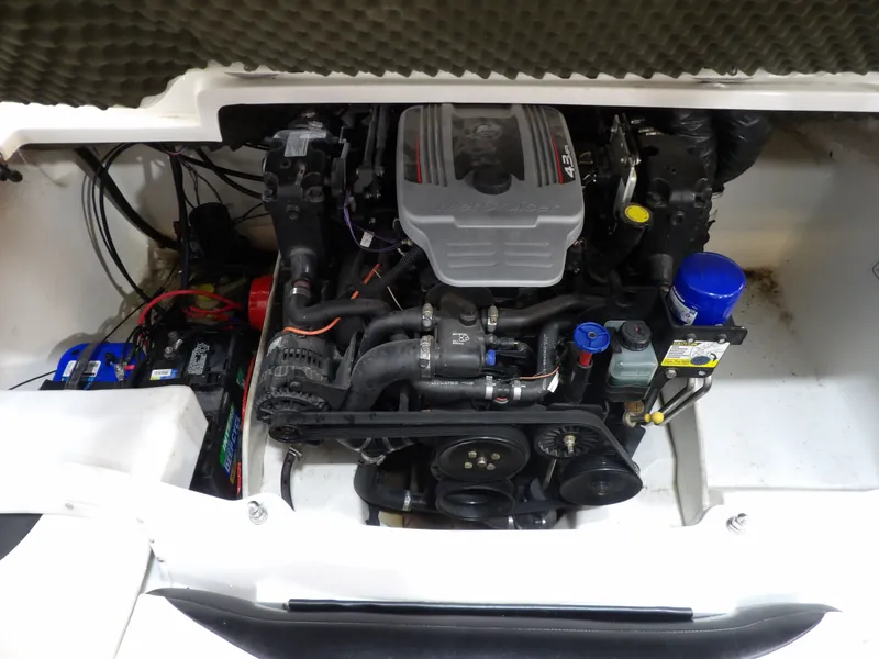 Slide: The Image of Tahoe Q5i 2013 - 20