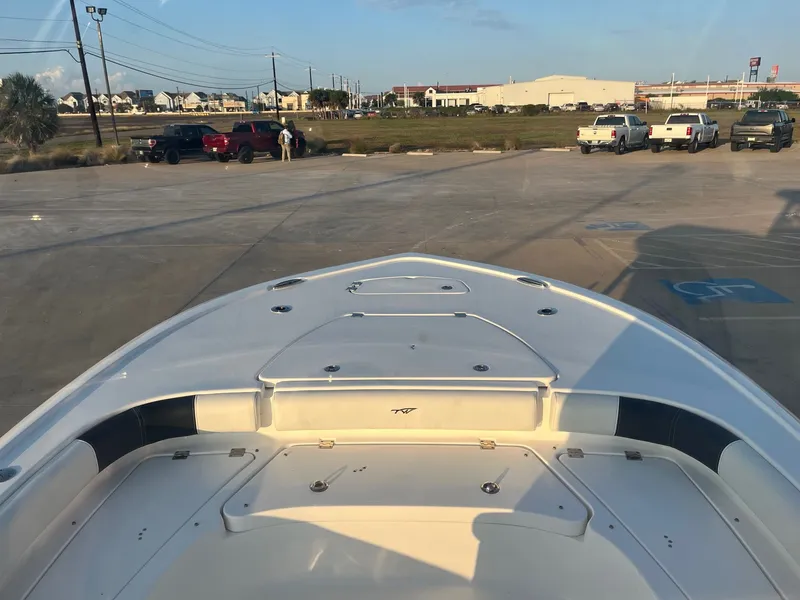 Slide: The Image of Tidewater 2500 Carolina Bay 2023 - 11