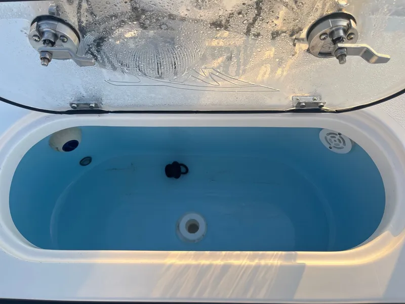 Slide: The Image of Tidewater 2500 Carolina Bay 2023 - 27