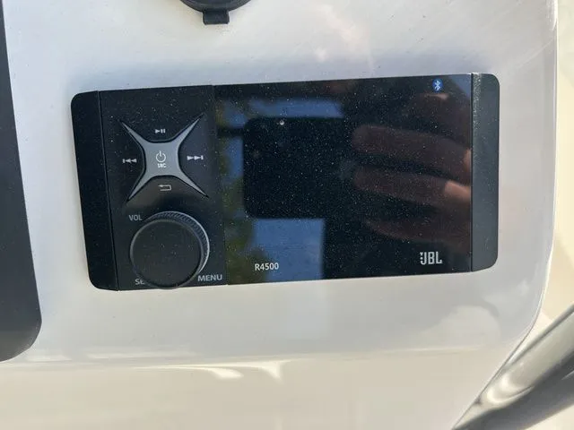 Slide: The Image of Carolina 24UE 2026 - 8