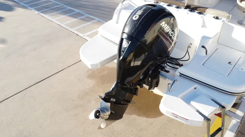 Slide: The Image of Bayliner 210 DB 2015 - 21