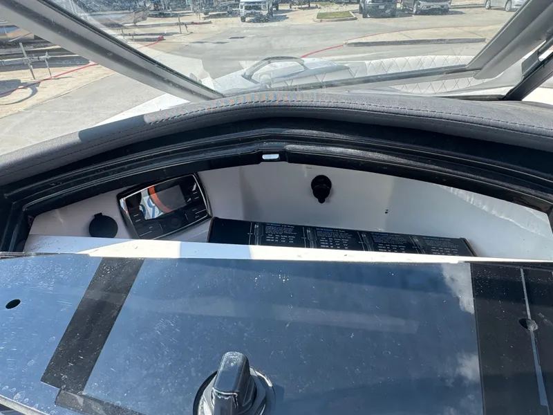 Slide: The Image of Tigé RZ4 2015 - 39