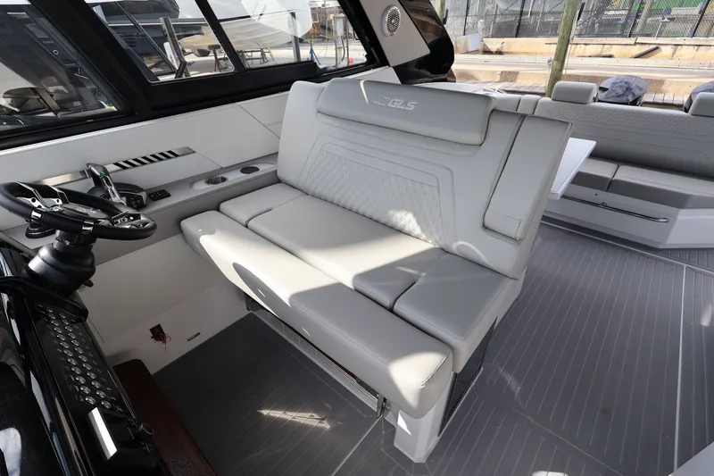 Slide: The Image of Cruisers 42 GLS OB 2026 - 22