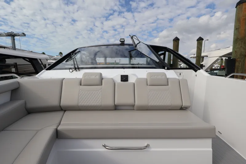 Slide: The Image of Cruisers 42 GLS OB 2026 - 42