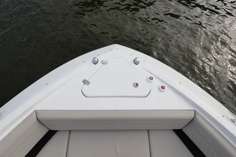 Slide: The Image of Cruisers 42 GLS OB 2026 - 46