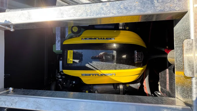 Slide: The Image of Centurion Ri265 2024 - 18