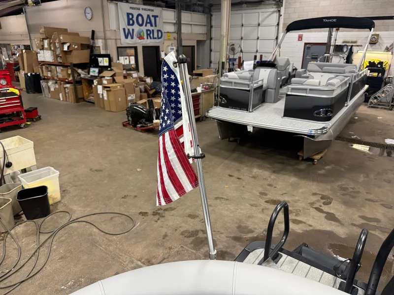 Slide: The Image of Bentley Pontoons Legacy 250HP 223 Navigator DL Quad Lounge Tritoon 2026 - 26