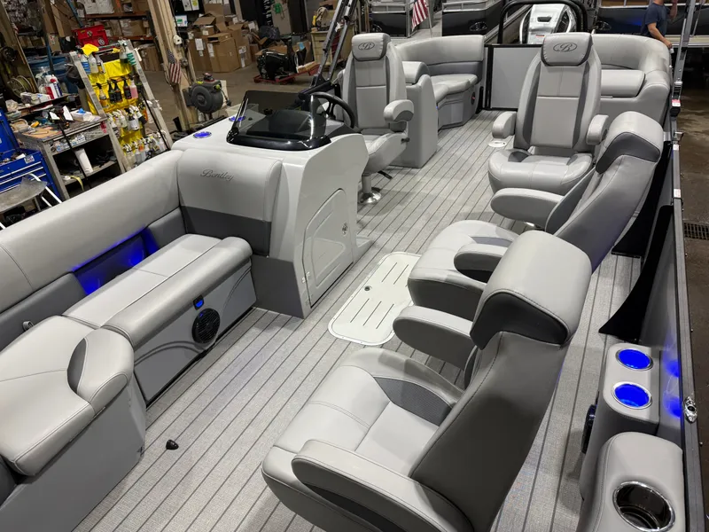 Slide: The Image of Bentley Pontoons Legacy 250HP 223 Navigator DL Quad Lounge Tritoon 2026 - 30
