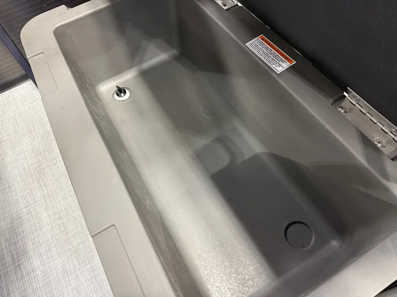 Slide: The Image of Princecraft Vectra 23 RL 2026 - 19