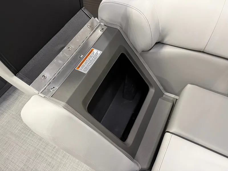 Slide: The Image of Princecraft Vectra 23 RL 2026 - 28