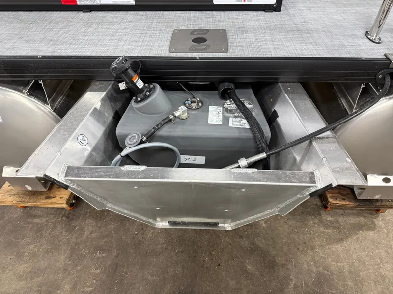 Slide: The Image of Princecraft Vectra 23 RL 2026 - 36