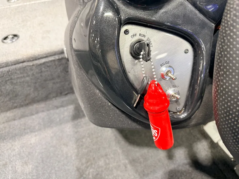 Slide: The Image of Tracker 175 Pro Team TF 2022 - 29