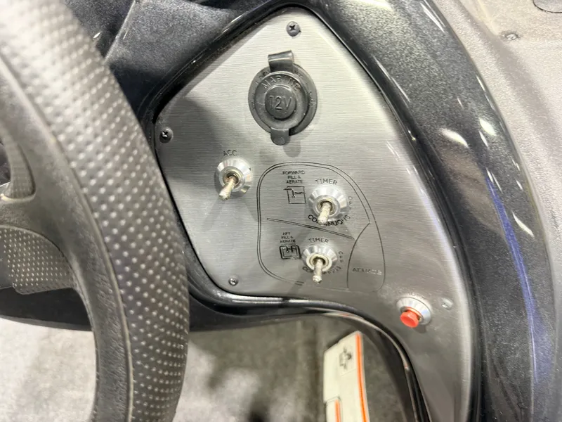 Slide: The Image of Tracker 175 Pro Team TF 2022 - 30