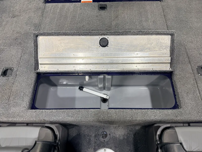 Slide: The Image of Tracker 175 Pro Team TF 2022 - 31