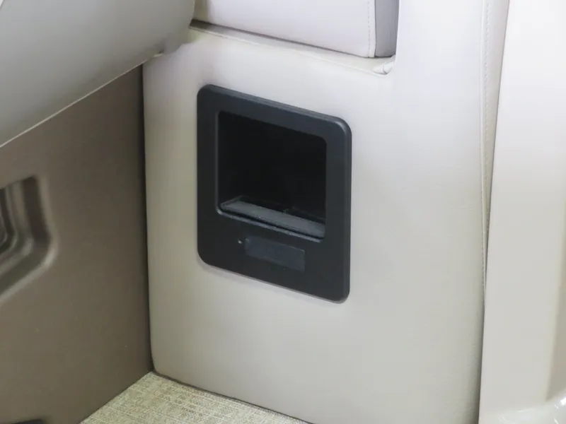 Slide: The Image of Tahoe LTZ 2385 Elite Windshield Tritoon & Suzuki 200HP 4-Stroke EFI 2024 - 35