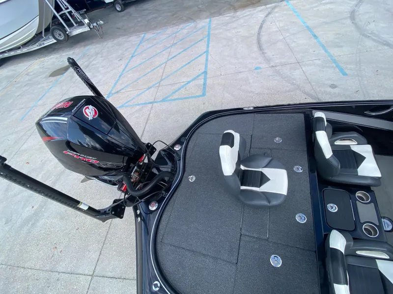 Slide: The Image of Blazer 625 Pro Elite 2023 - 13