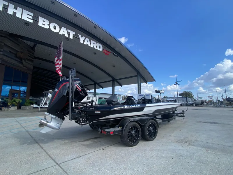 Slide: The Image of Blazer 625 Pro Elite 2023 - 19