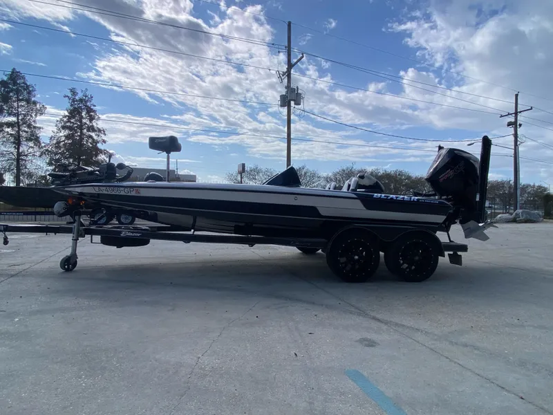 Slide: The Image of Blazer 625 Pro Elite 2023 - 5