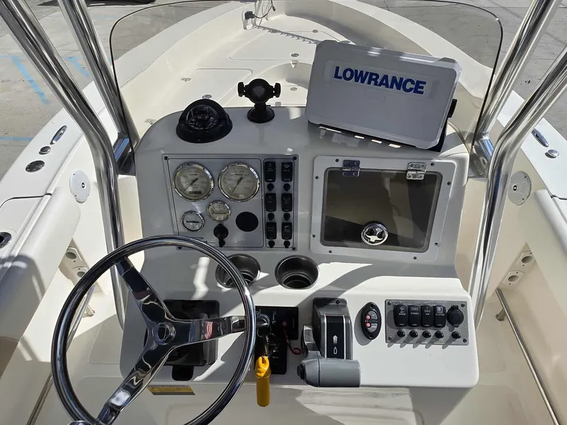 Slide: The Image of Pioneer 220 Bay Sport 2010 - 16