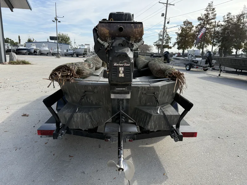 Slide: The Image of War Eagle 750 Gladiator 2026 - 10