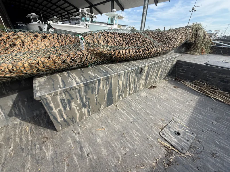 Slide: The Image of War Eagle 750 Gladiator 2026 - 5