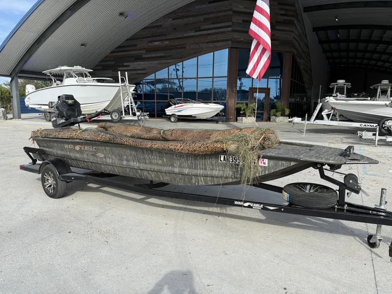 Slide: The Image of War Eagle 750 Gladiator 2026 - 7