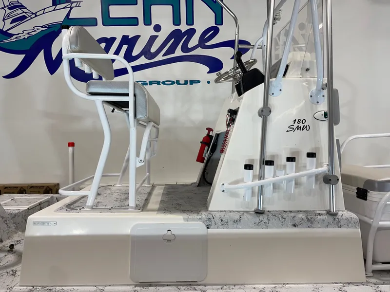 Slide: The Image of Shallow Master 18 SPORT 2022 - 10