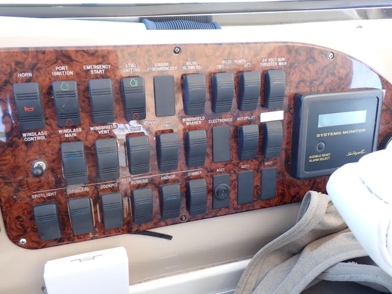 Slide: The Image of Sea Ray Sundancer 460 2003 - 18