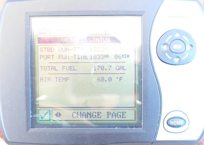 Slide: The Image of Sea Ray Sundancer 460 2003 - 24